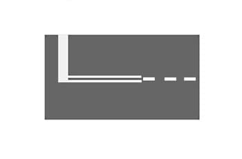 על פני הכביש מסומן קו עצירה. זהו פס לבן, רציף ורחב, המצויר לרוחב נתיב הנסיעה.