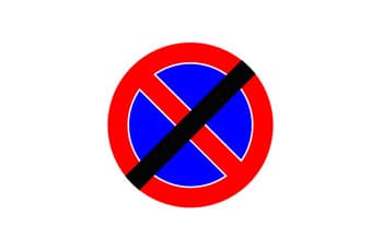 תמרור עגול עם מסגרת אדומה ורקע כחול. במרכז התמרור יש שני פסים אלכסוניים אדומים שיוצרים צורת איקס.